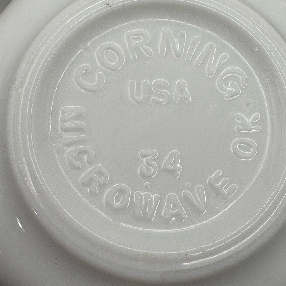 VTG Corelle Elegant Enhancements White Swirl 4 Coffee Cup Set Vitrelle Glass 8OZ - Picture 3 of 8